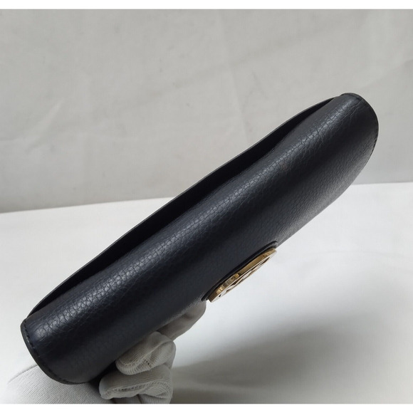 Michael Kors Black Leather Round Logo Credit Card Bifold Wallet - Picture 4 of 16